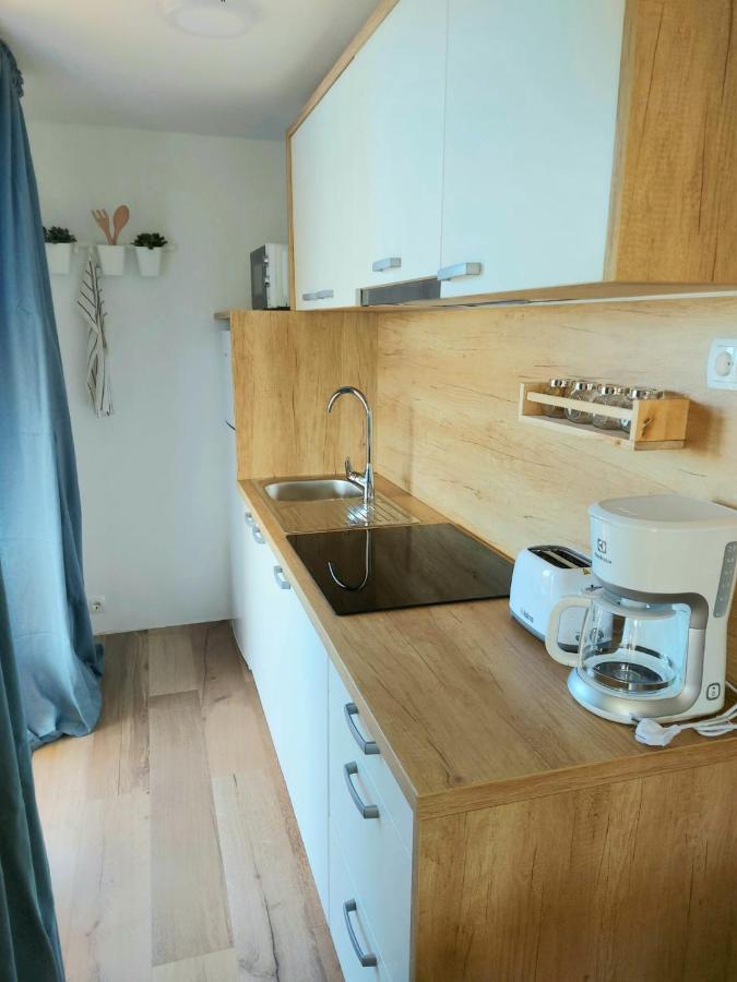 Mobile Homes Charly Tisno Buitenkant foto